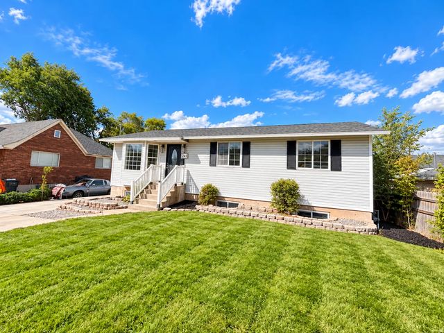 241 E Utah Ave, Tooele