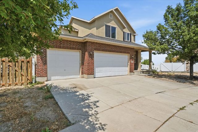 8286 S Rustic Oak Ct, West Jordan