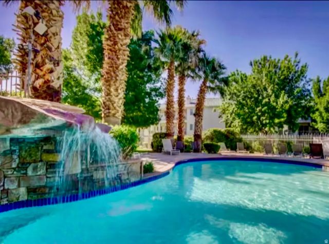 1845 W Canyon View Dr 401, St. George