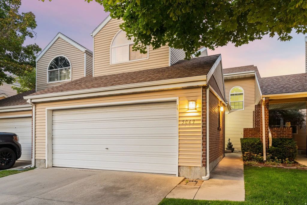 5049 S Scarsdale Ct, Taylorsville