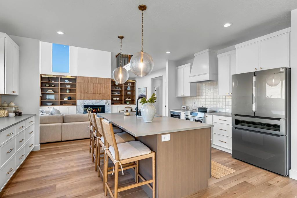 6931 W Sydney Peak Ln S 416, West Jordan