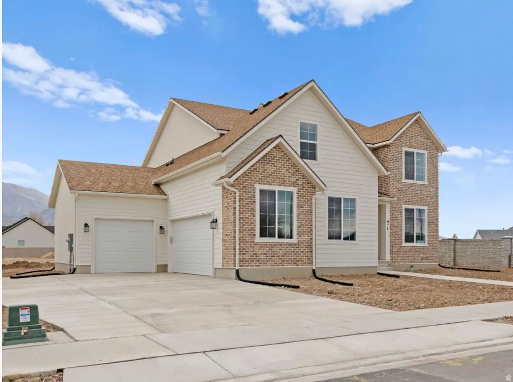 2604 E 360 S 6, Spanish Fork