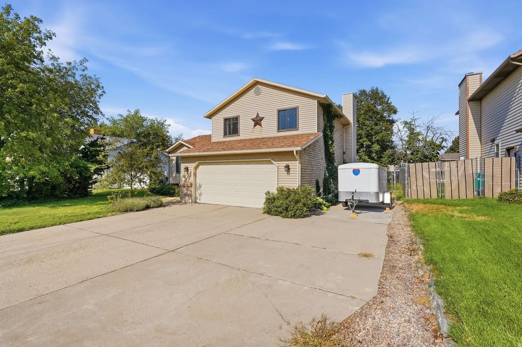 2645 N 1700 E, Layton