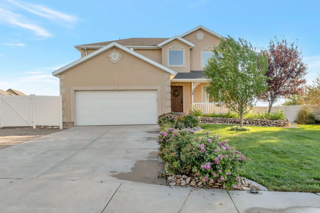 128 W Jamaica Way S, Saratoga Springs