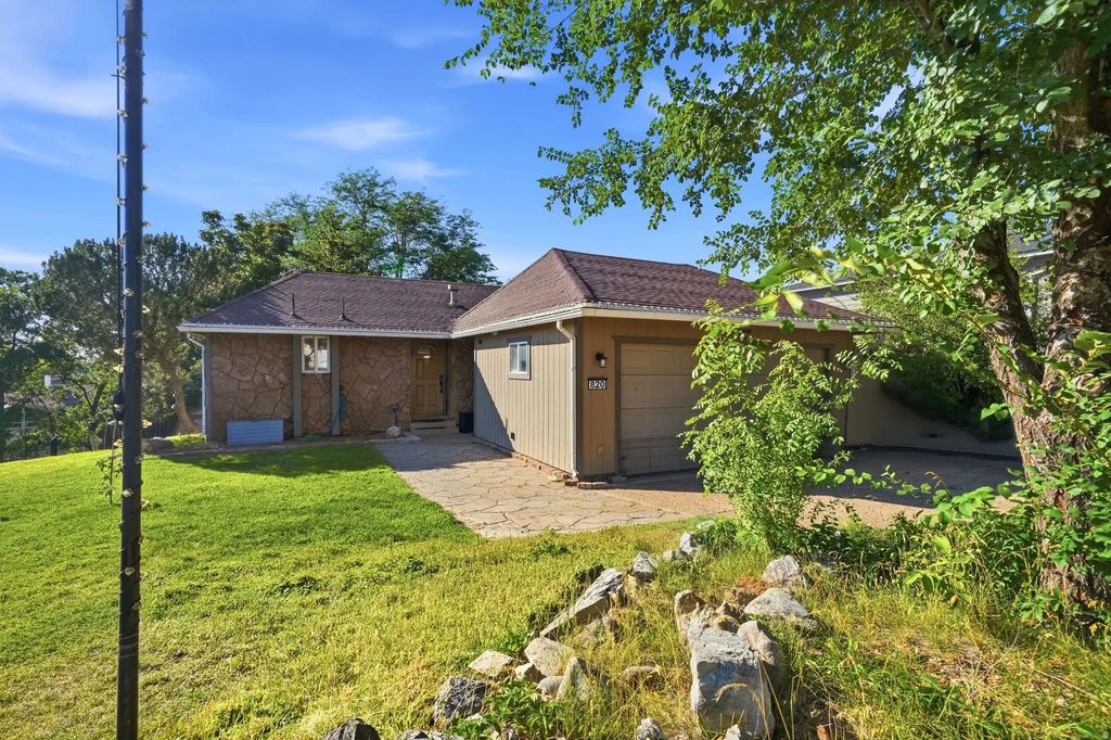 820 E 5600 S, South Ogden