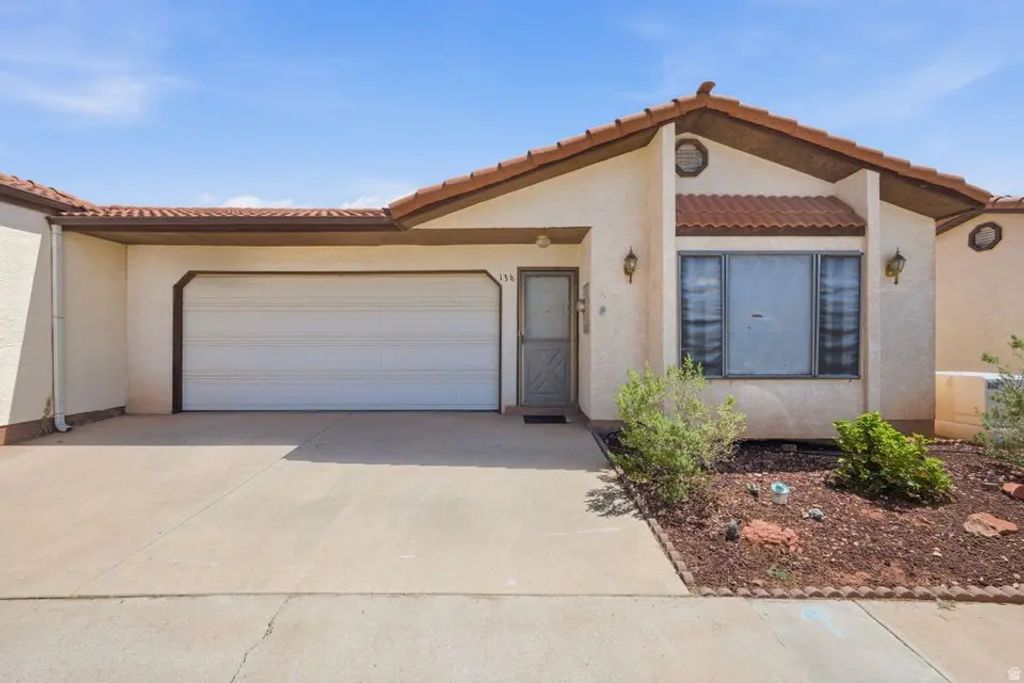 1331 N Dixie Downs Rd 136, St. George