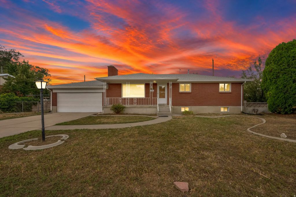 4260 S Normandie Ln, Millcreek