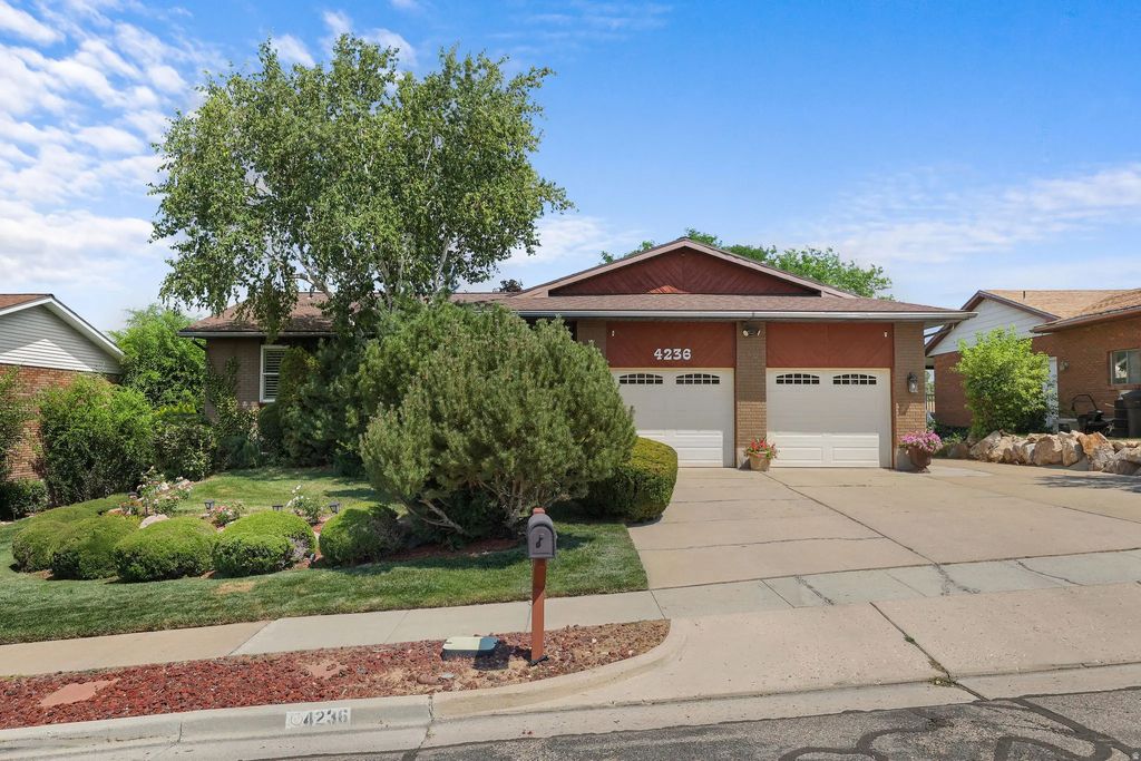 4236 S 1100 W, Riverdale
