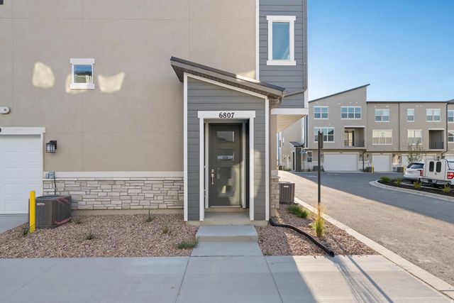 6807 W Heart Rock Ln 288, Herriman