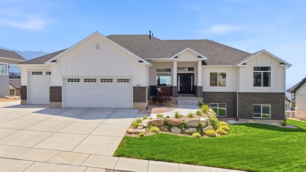 435 E 3850 N, North Ogden