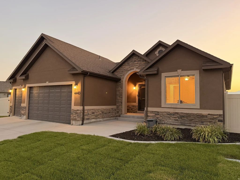4443 N Butterfly Ln, Eagle Mountain