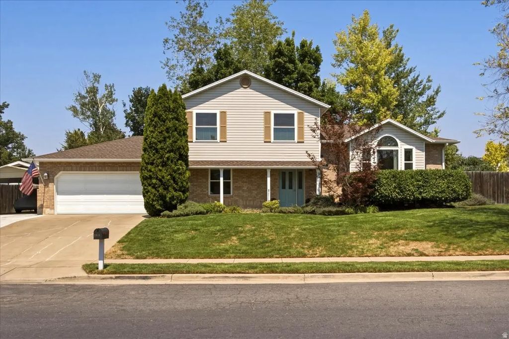 1915 E 1275 N, Layton