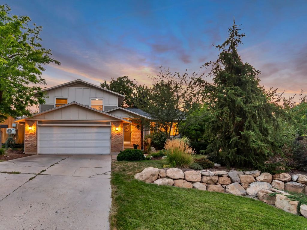 9192 Shad Ln, Sandy