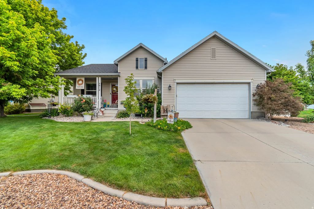 5914 N Genoa Ln, Stansbury Park