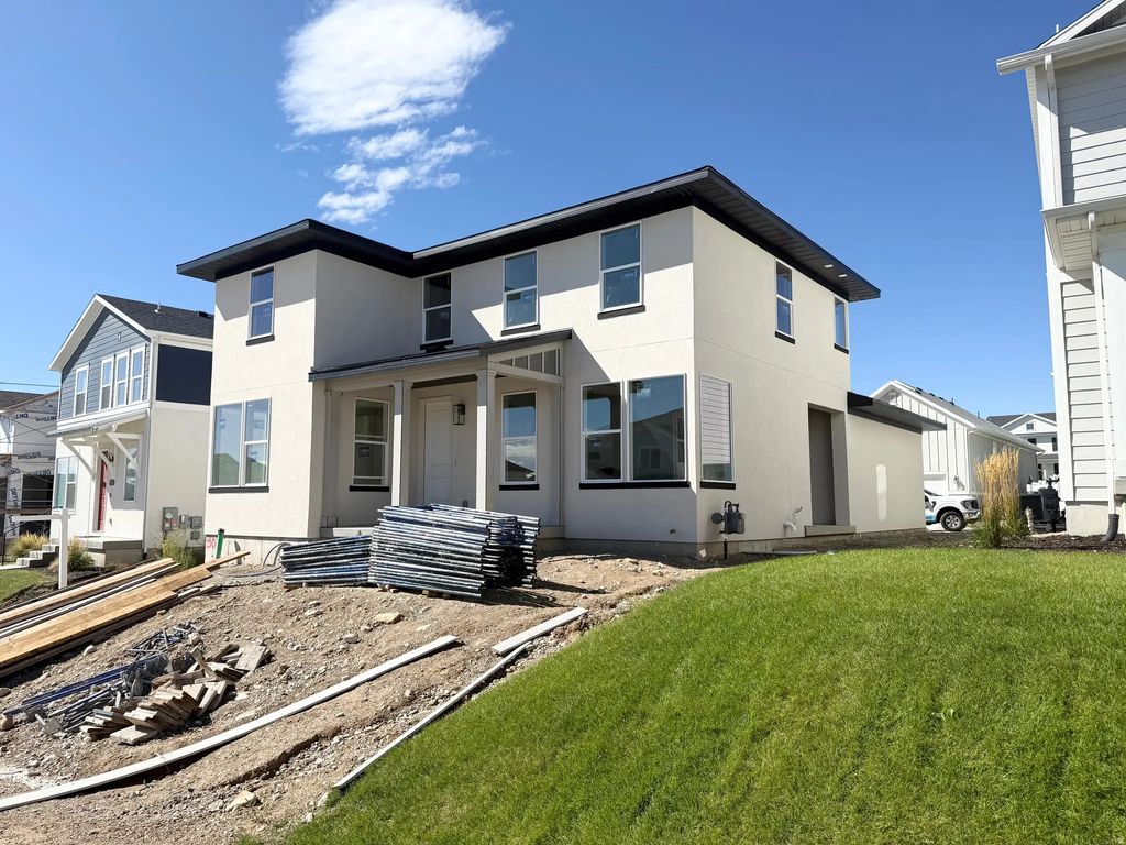 7628 S Clipper Hill Rd W 303, West Jordan