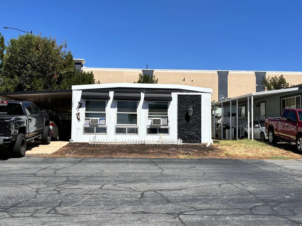 2600 N Hill Field Rd 131, Layton
