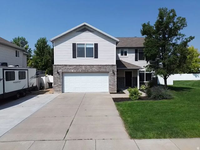 1872 S 575 E, Clearfield