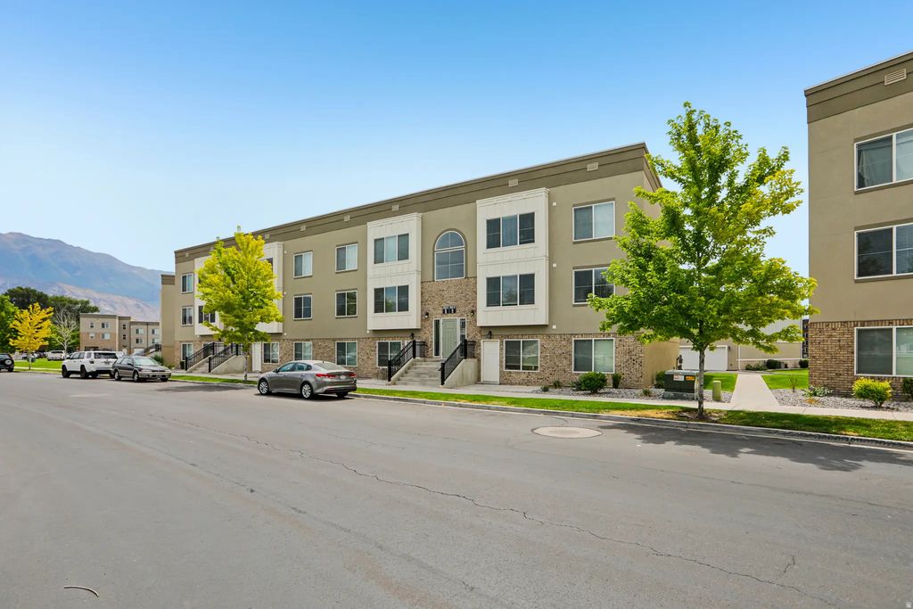 715 E 550 S, American Fork