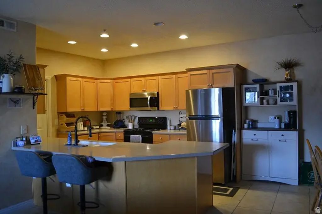 5012 S Timber Way Way E 310, Holladay