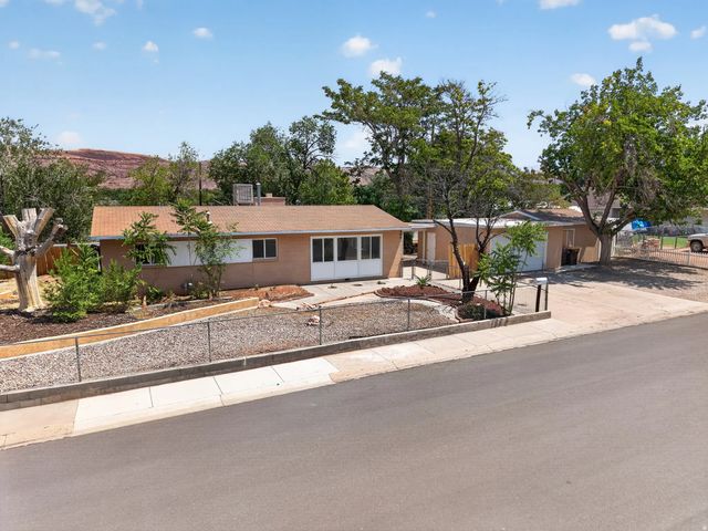 683 Mountainview Dr, Moab