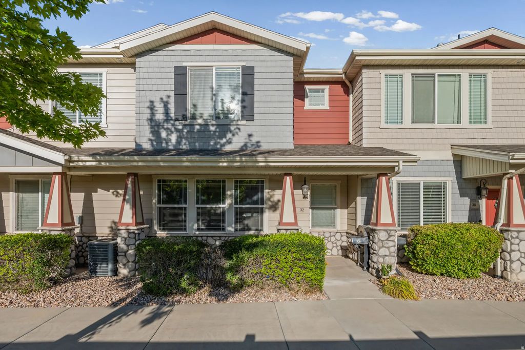 32 S 1630 W, Pleasant Grove