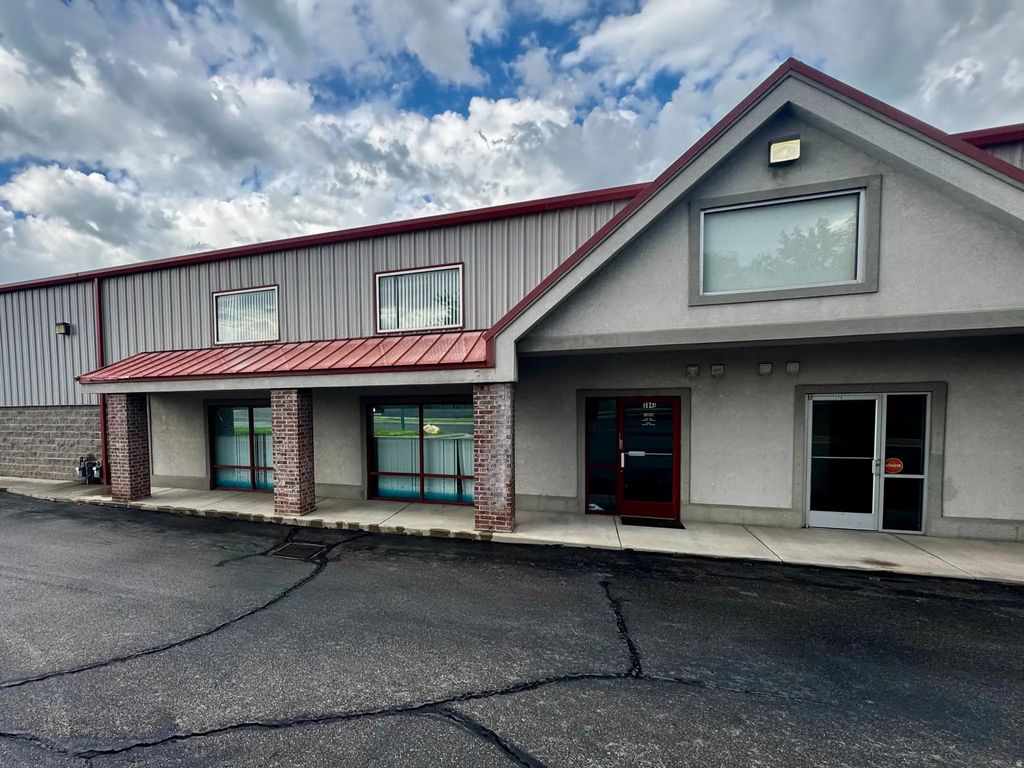 384 S Commerce Loop E, Orem