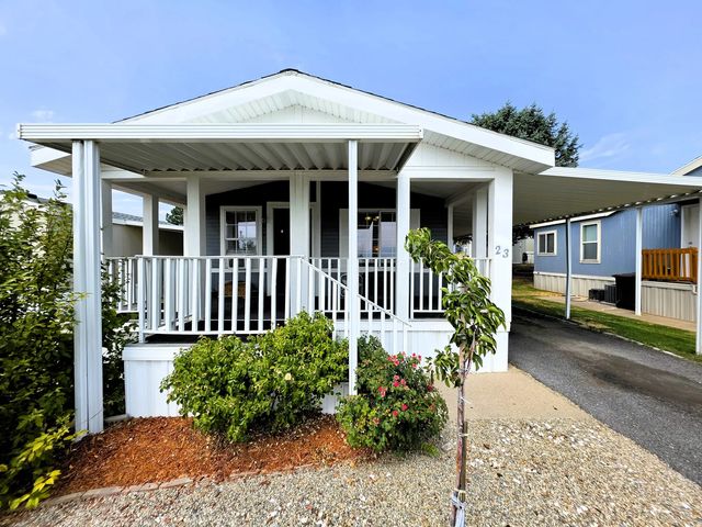 23 N Lakeview Dr, Layton