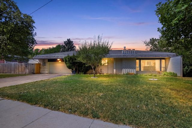 1696 E 1185 N, Logan