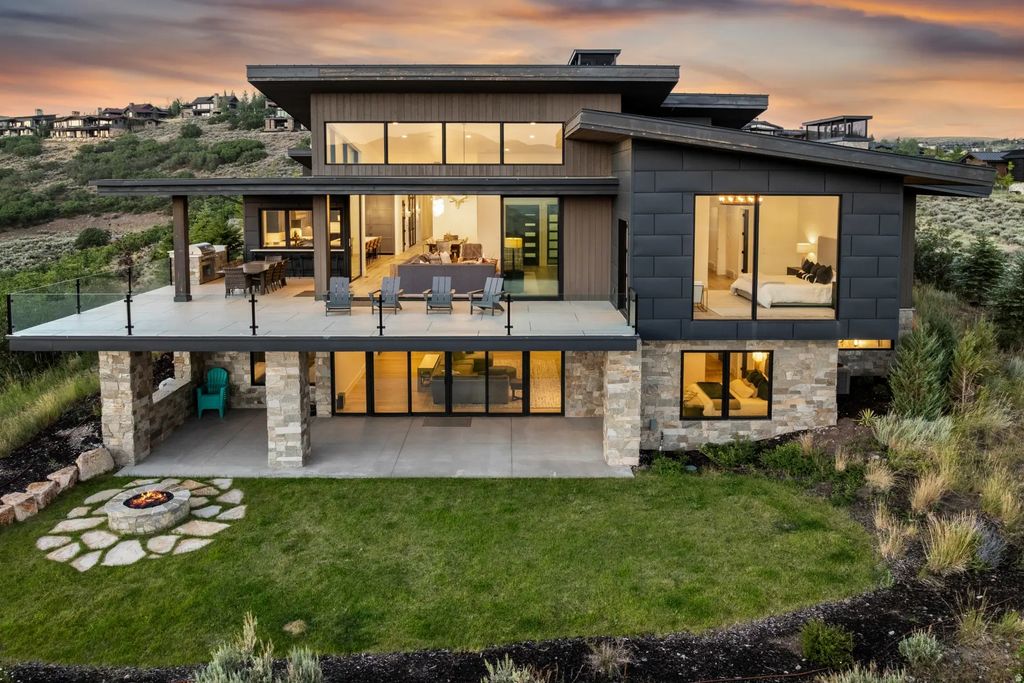 2603 Canyon Gate Rd, Park City