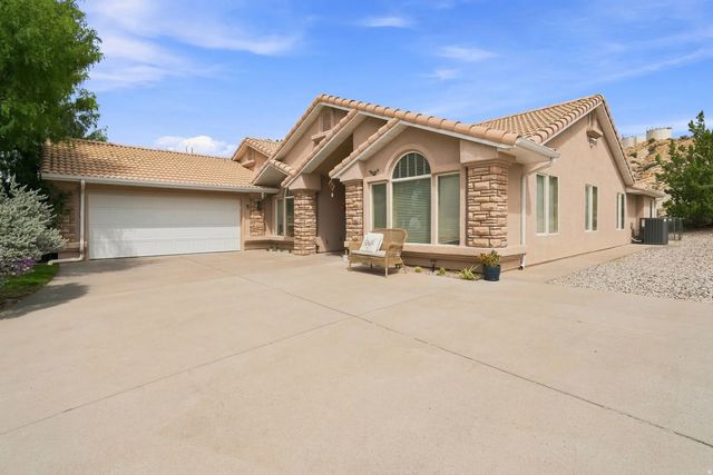 1642 W 5745 N, St. George