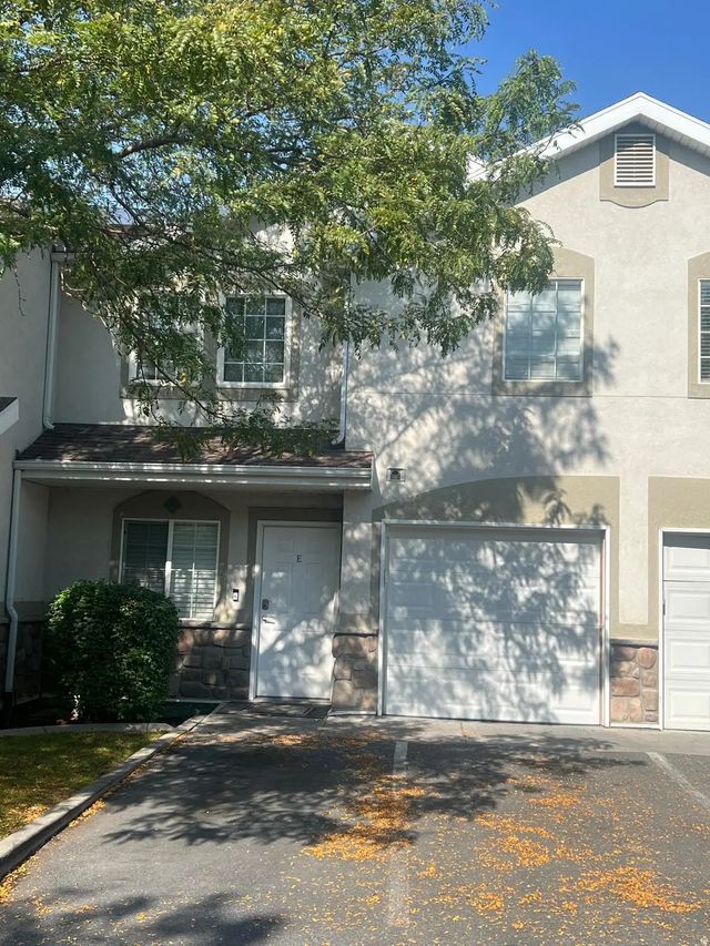 3694 S Crespi Ct W #e, West Valley City