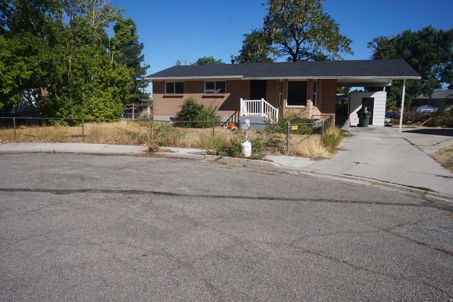 560 Pezel Rd, Tooele