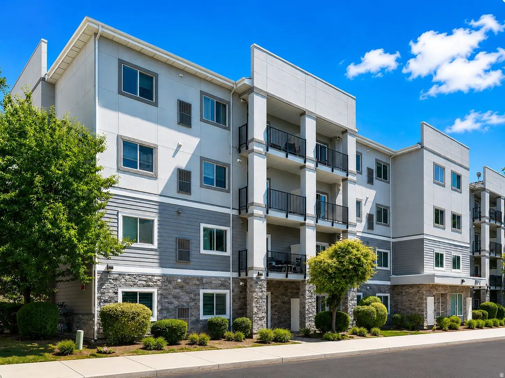 1174 E 3300 S 318, Salt Lake City