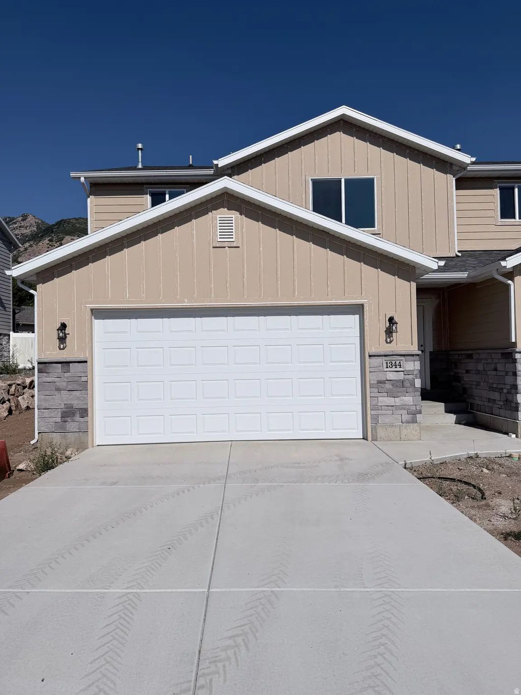 1344 S Mountain Rd E, Ogden