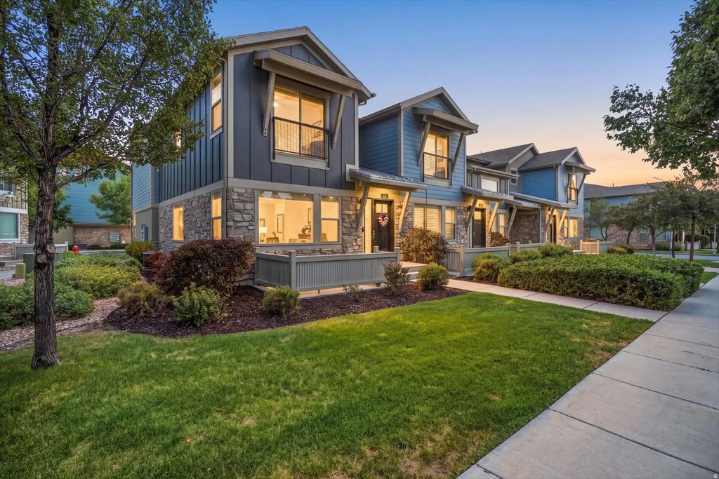 856 W San Savino Way, Midvale