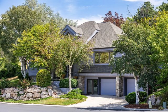 4755 S Mountain Ln, Millcreek