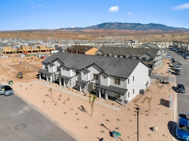 2232 S Wolverine Way 2522, Washington
