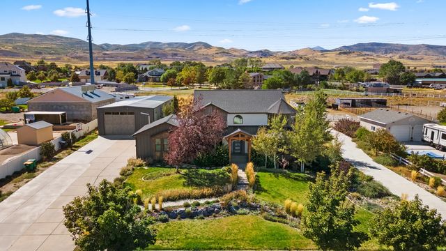 15258 S Mountainside Dr W, Bluffdale
