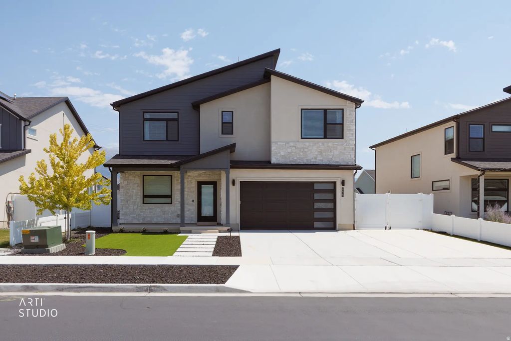 933 S 750 W, American Fork