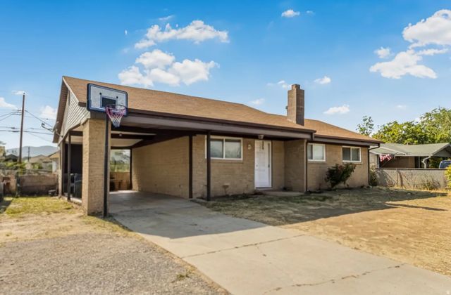 5334 S 5200 W, Kearns