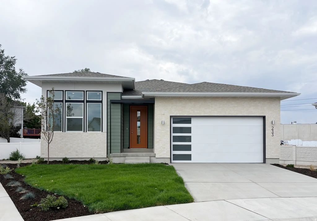 233 W Waterstone Cir 7, Murray