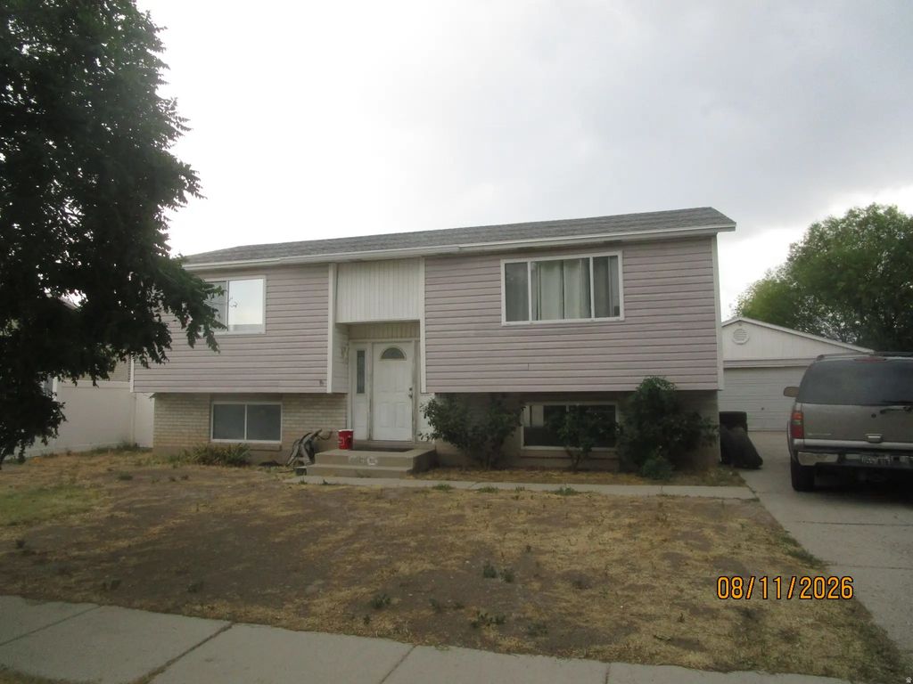 5505 S Obsidian Way W 5505, Kearns