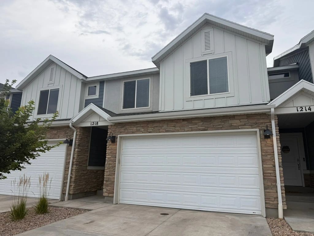 1218 W Hidden Spring Dr, Santaquin