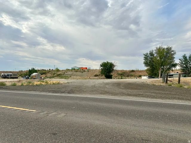 6088 E Hwy 40, Jensen