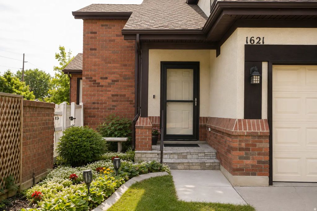 1621 N Pages Pl, Bountiful