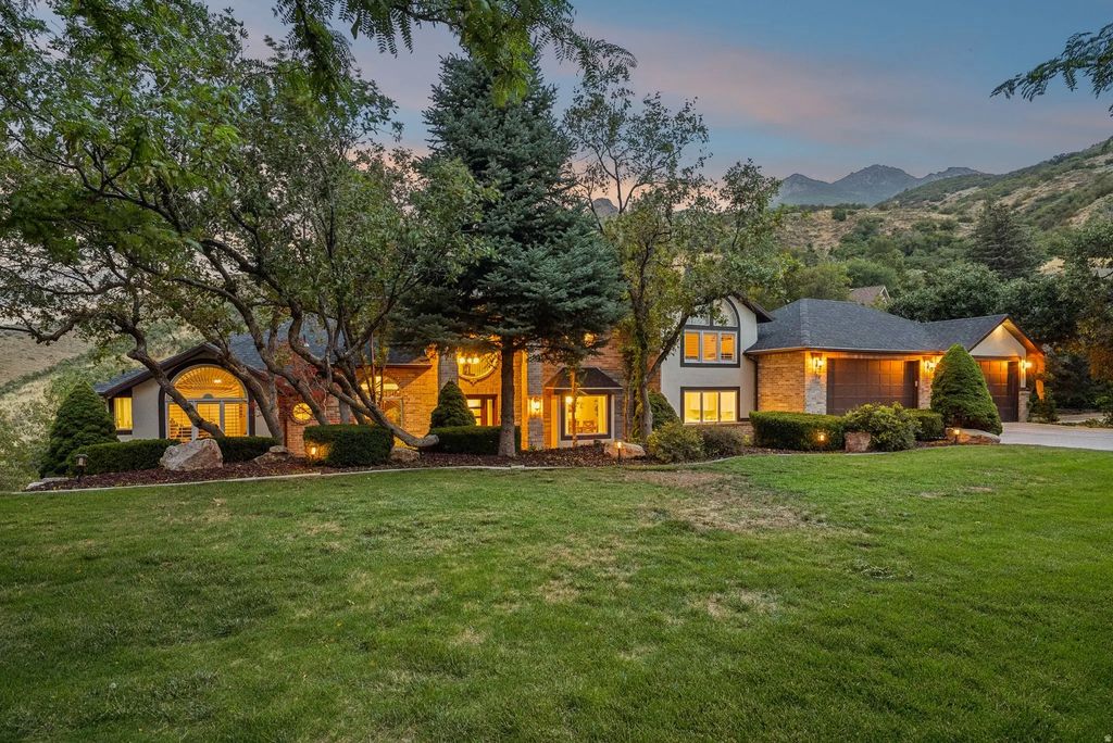 3311 Cove Cir, Layton