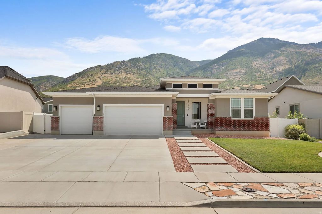 1860 N 900 E, North Ogden