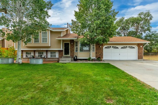 1028 E Annabelle Ln S, Sandy