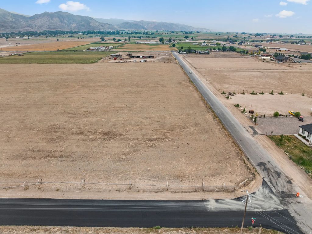 700 E 1400 S 6, Elsinore