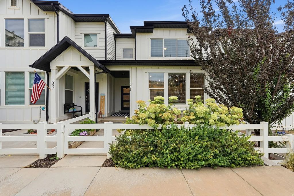 693 S Grant Ln, North Salt Lake